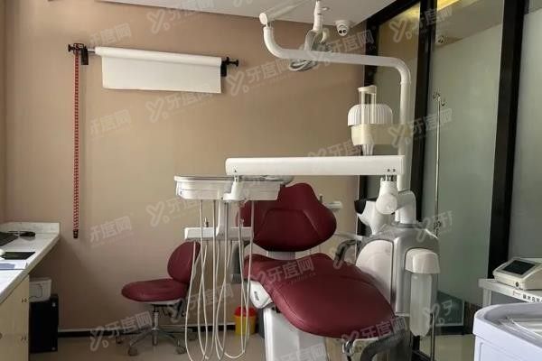 杭州整形医院口腔科种植牙价格www.yadoo.cn