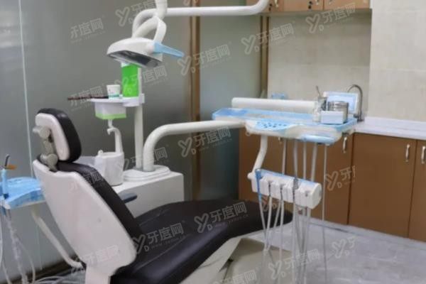 中大口腔医院是私立医院吗