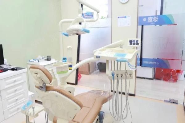 深圳穗华口腔医院地址电话查询