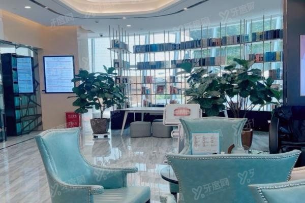 北京劲松口腔医院望京分院前台电话