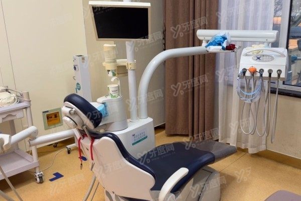 青岛可恩口腔医院电话