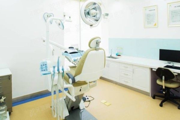 潍坊华贝口腔医院医生
