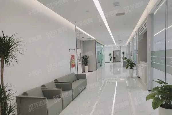 贵阳牙博士口腔医院价格表