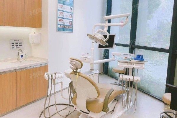 无锡维乐口腔医院倪敬顺简介