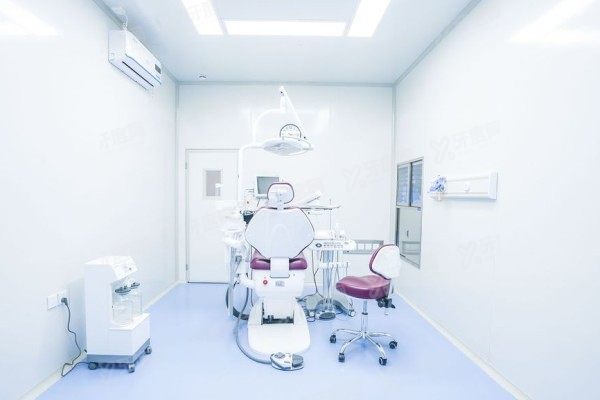 西安双宝口腔医院种植医生怎么样