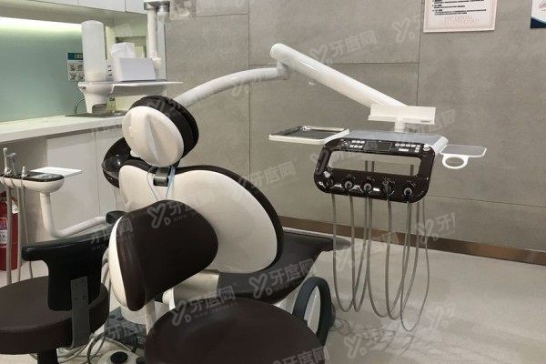 青岛维乐口腔医院医生介绍