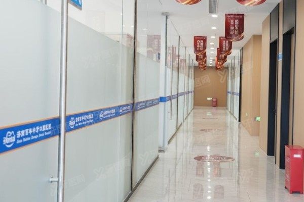济南百年中牙口腔医院医生团队介绍