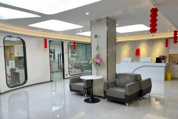 玉林牙<span style= 玉林牙<span style=