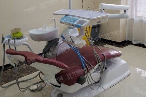 溧阳金铂利口腔医院医生介绍