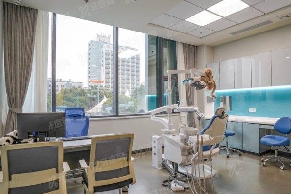 张家港鼎植口腔医院周莉医生简介 张家港鼎植口腔医院周莉医生简介