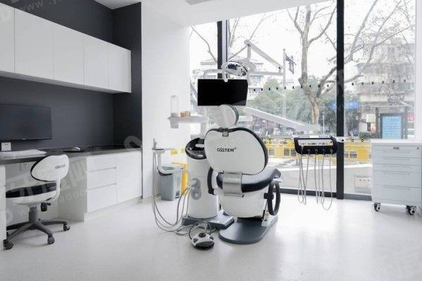 南京茀莱堡口腔医院价格表 南京茀莱堡口腔医院价格表