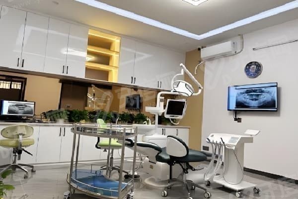 赣州爱牙仕口腔医生哪个好