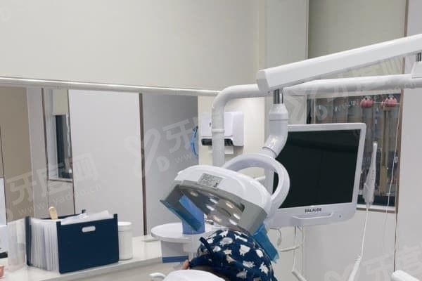 湖南常德石门康贝口腔哪个医生好，湖南常德石门康贝口腔价格表