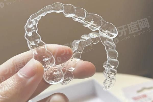 20251216568189.jpg 隐形牙套2.jpg